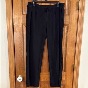 Old navy women’s black lined blend pants size large .